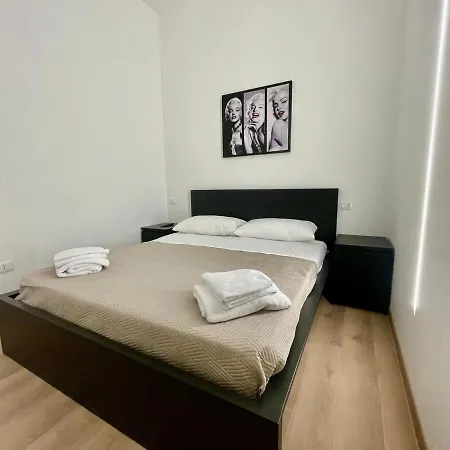 Arcobaleno B Apartment *